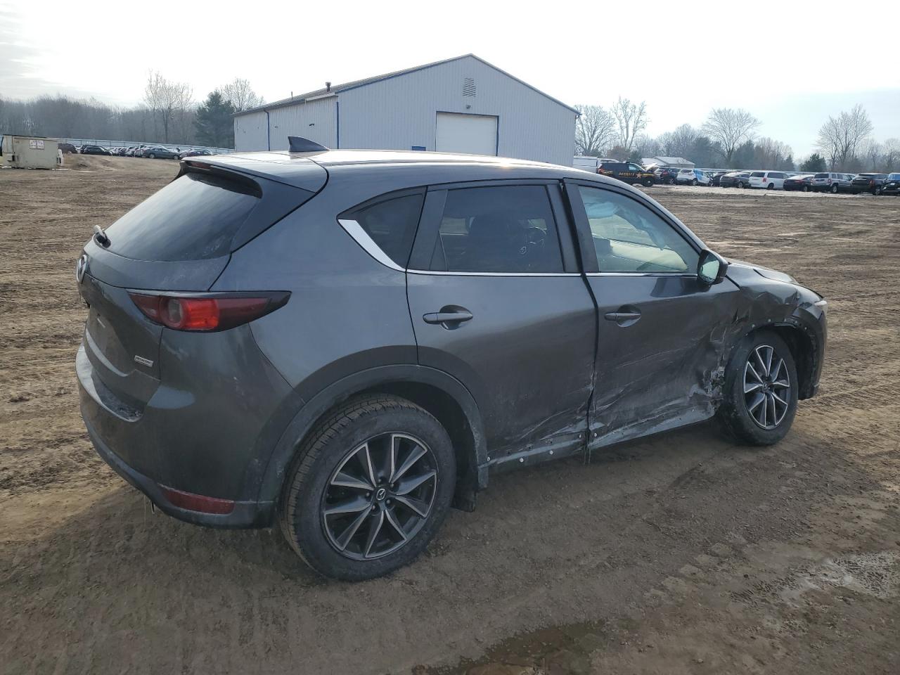 2018 Mazda CX-5 - Image 3