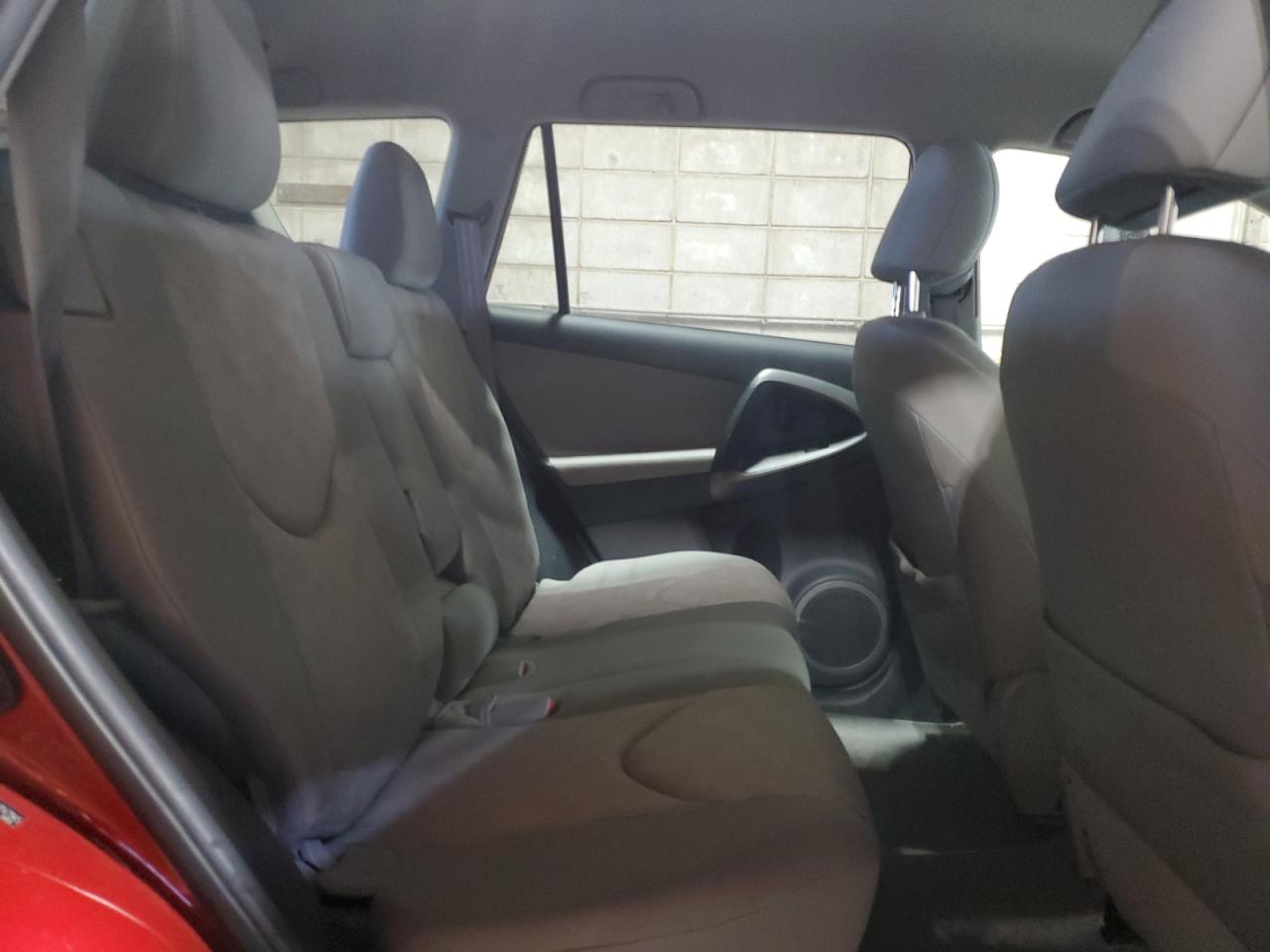 2012 Toyota RAV 4 - Image 11
