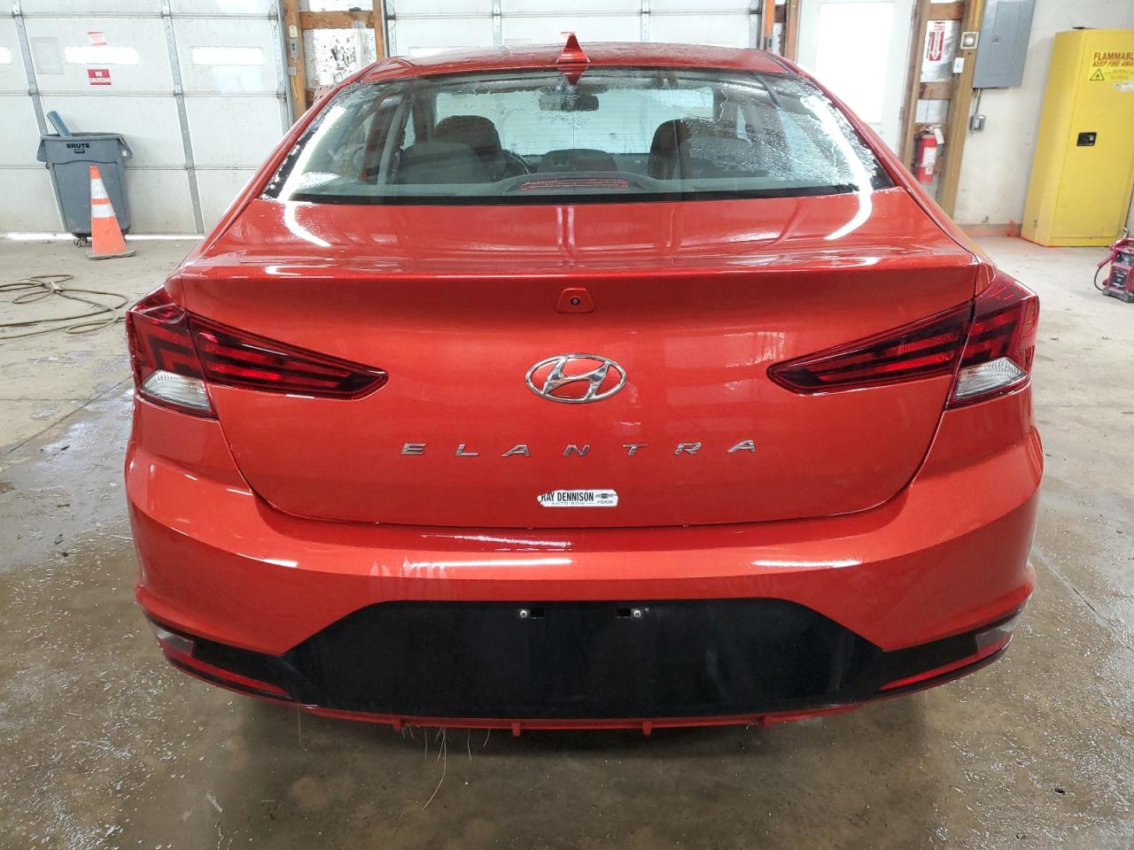 2020 Hyundai Elantra - Image 6