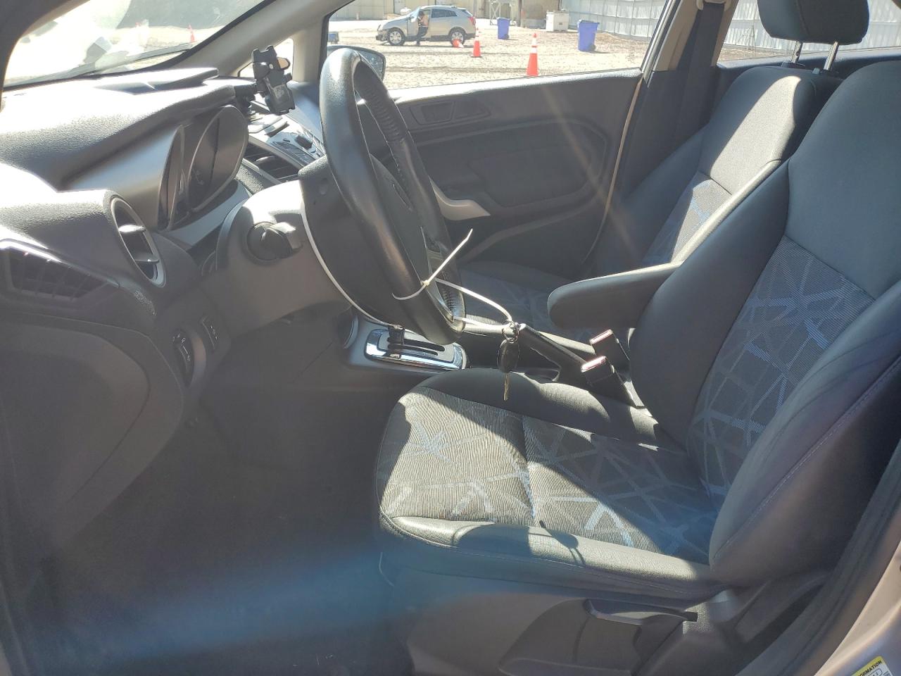 2012 Ford Fiesta - Image 7