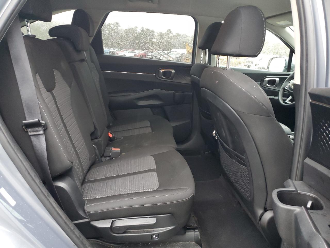 2023 Kia Sorento - Image 11