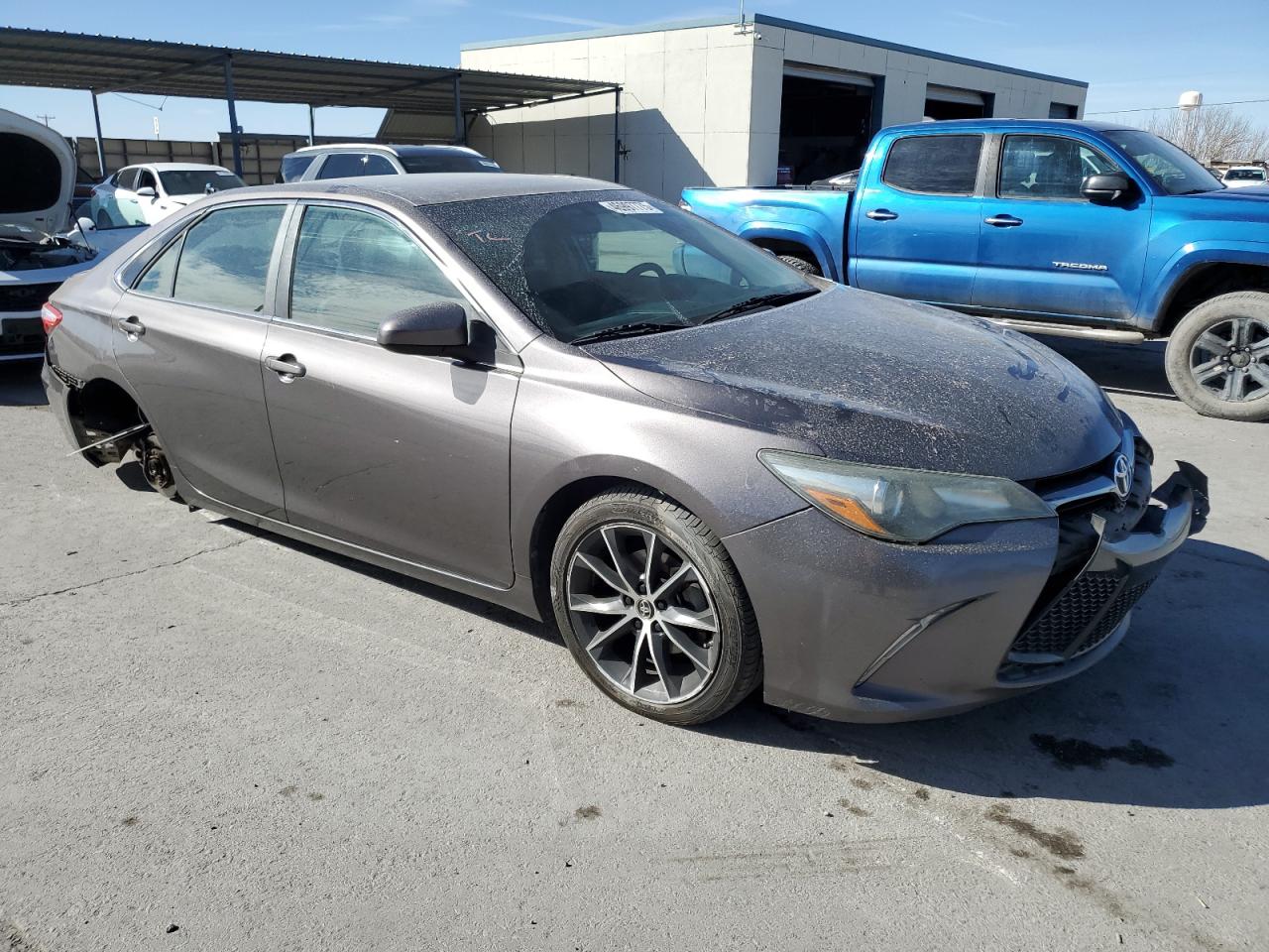2015 Toyota Camry - Image 4
