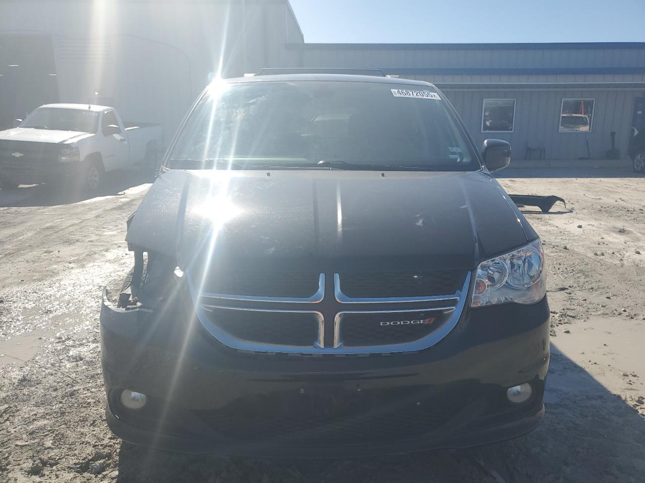 2019 Dodge Caravan - Image 5