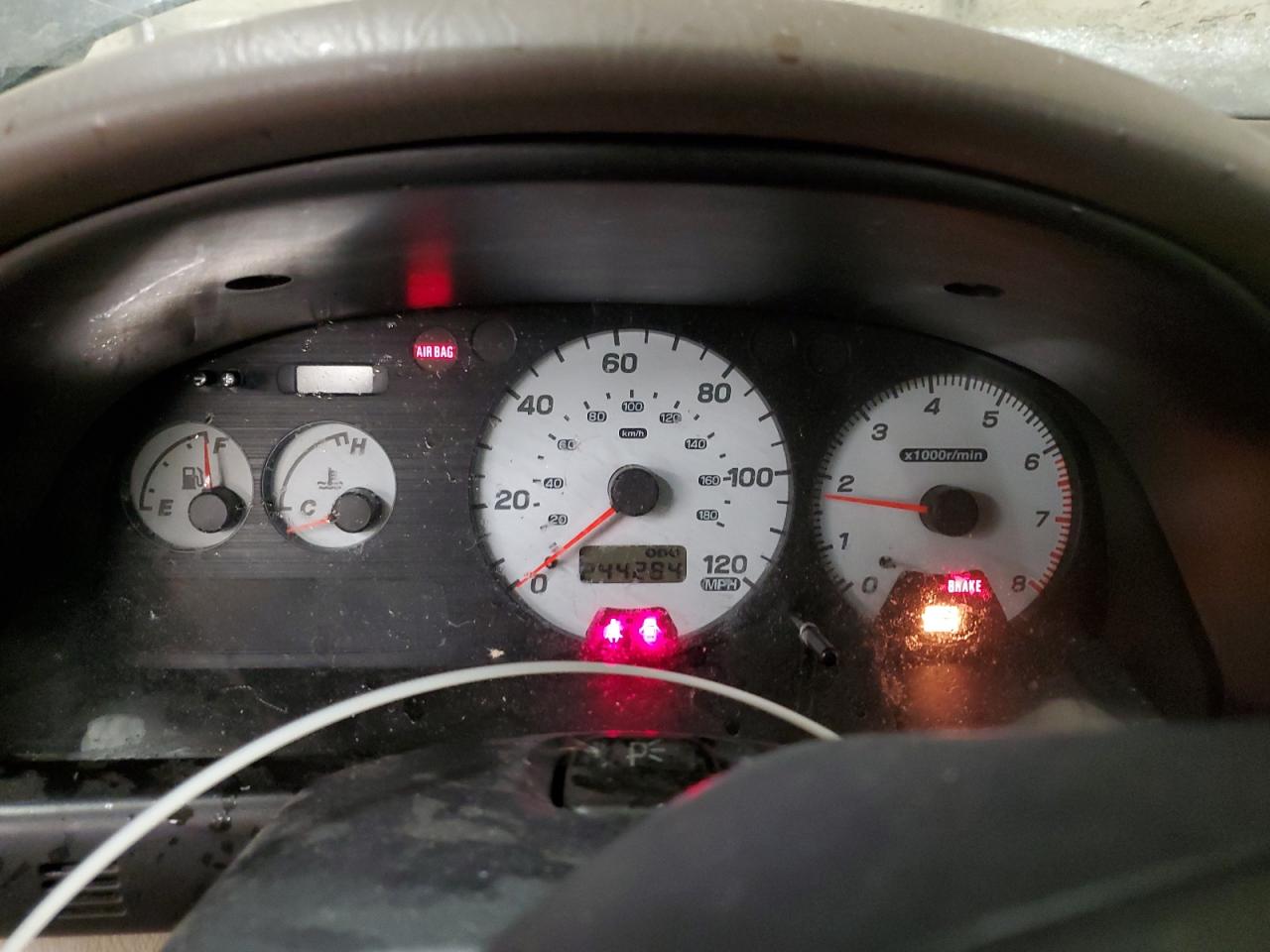 2000 Subaru Impreza - Image 9