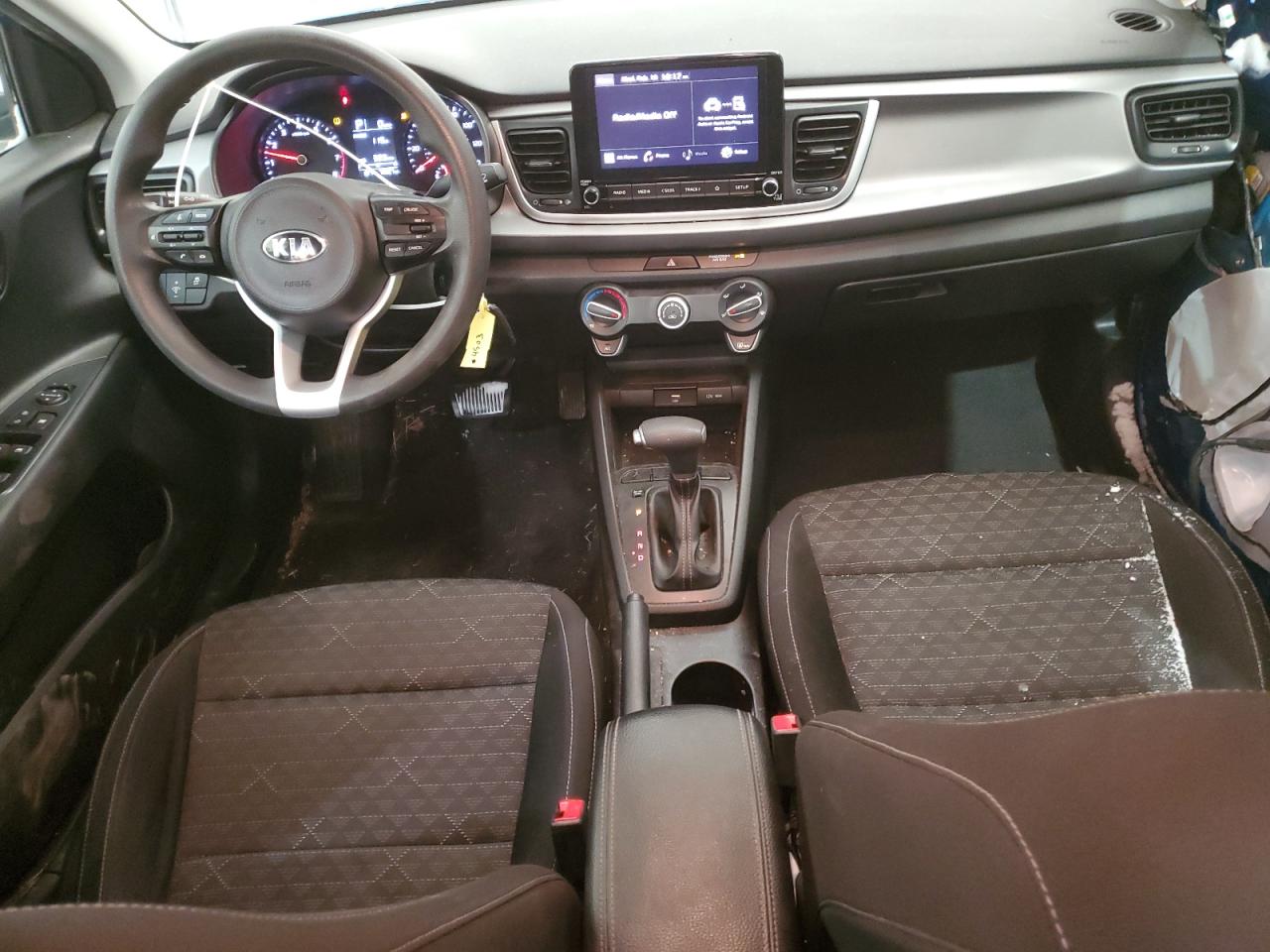 2021 Kia Rio - Image 8
