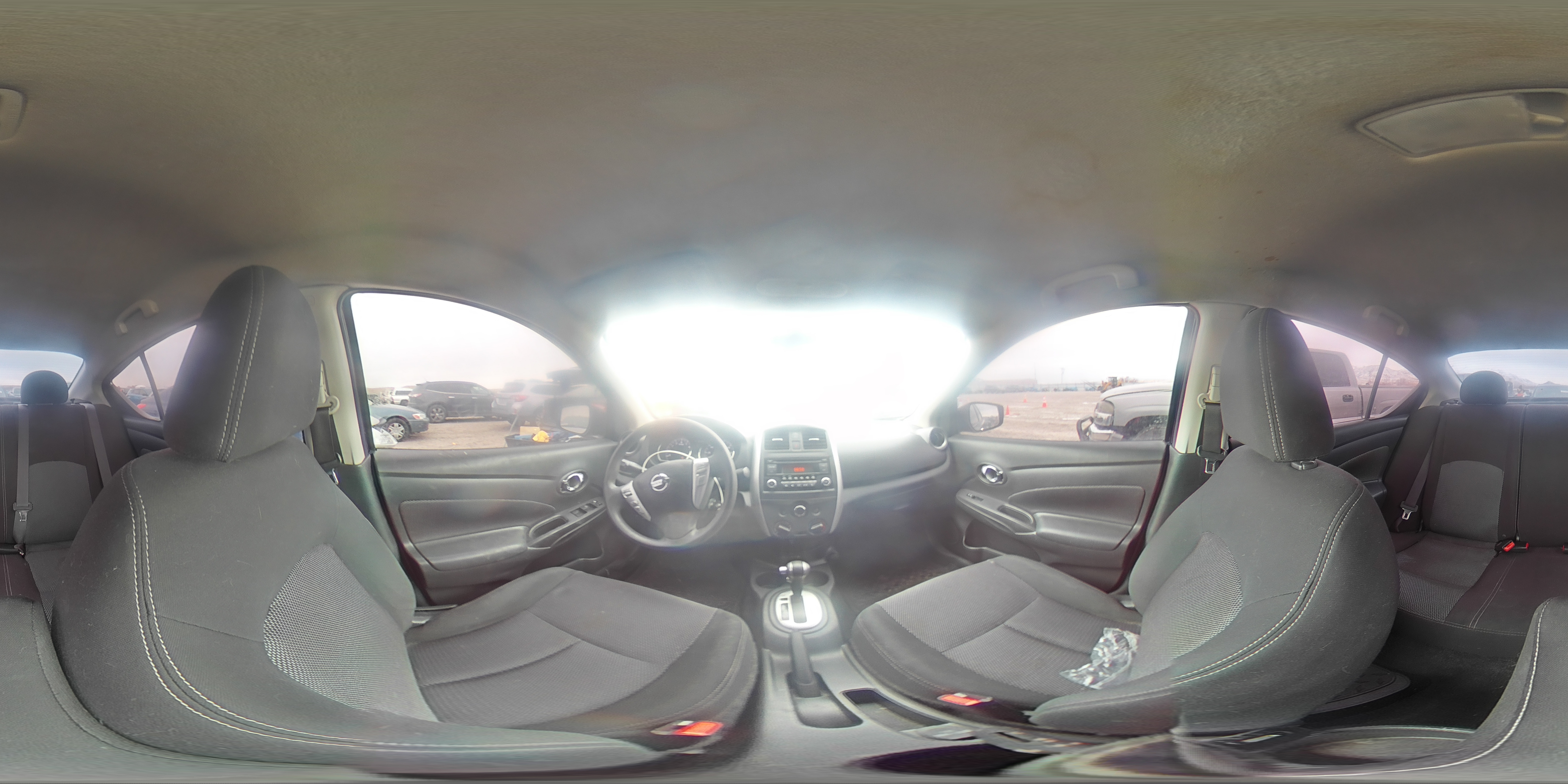 2017 Nissan Versa - Image 13