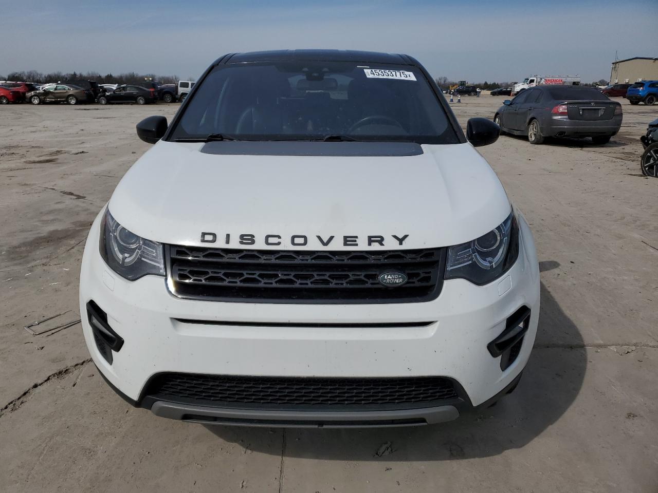 2017 Land Rover Discovery - Image 5