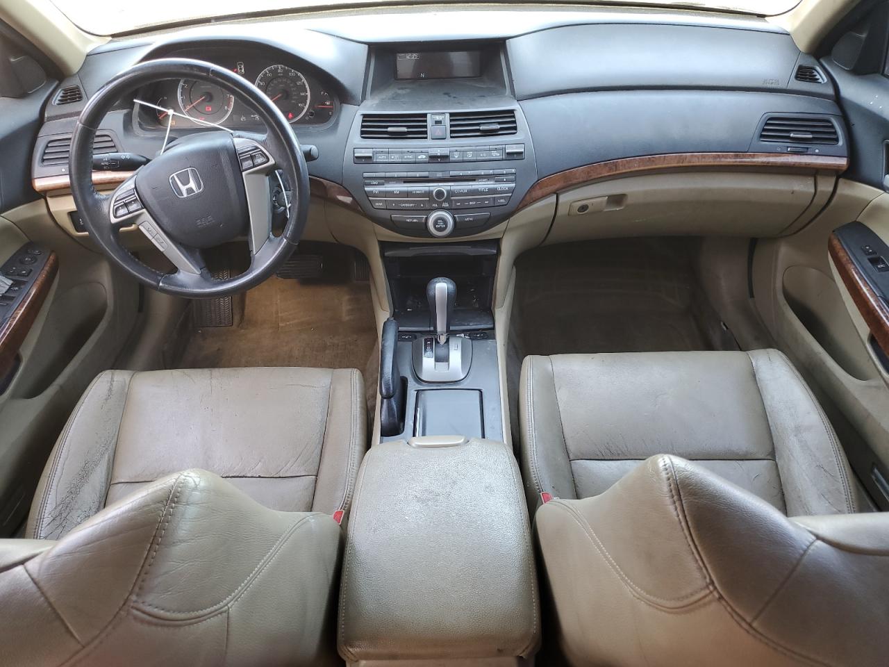 2011 Honda Accord - Image 8