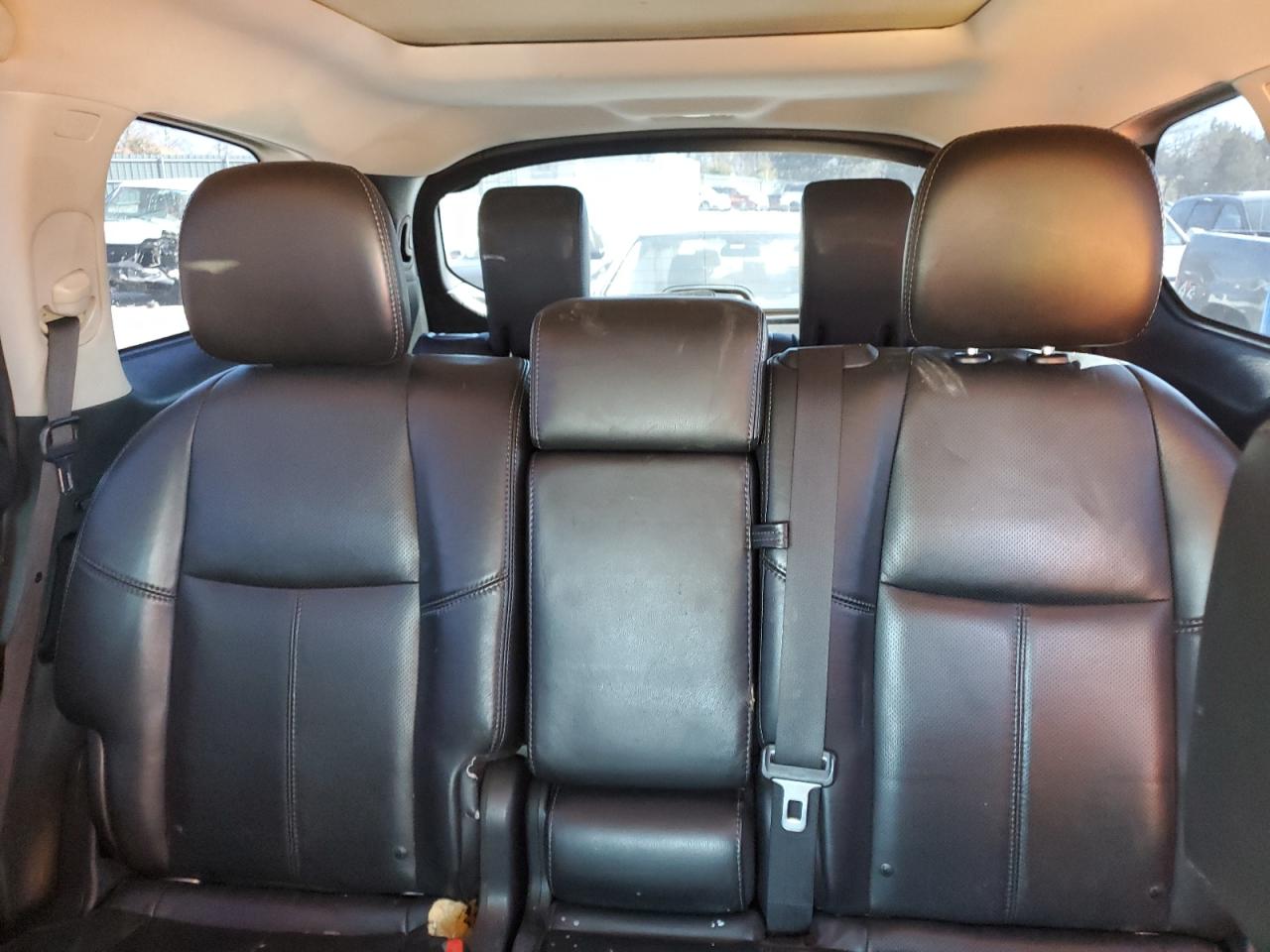 2014 Nissan Pathfinder - Image 10