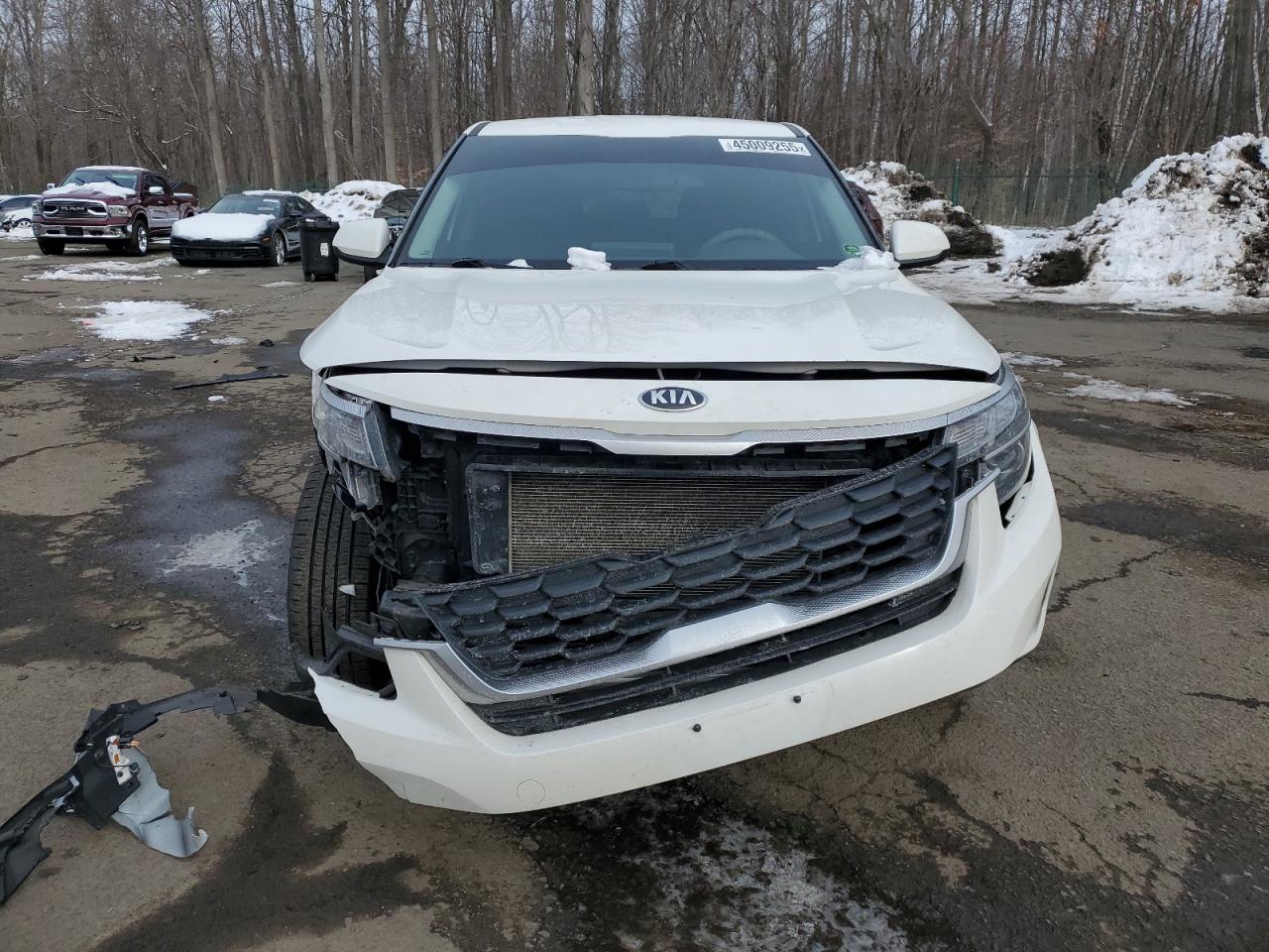 2021 Kia Seltos - Image 5