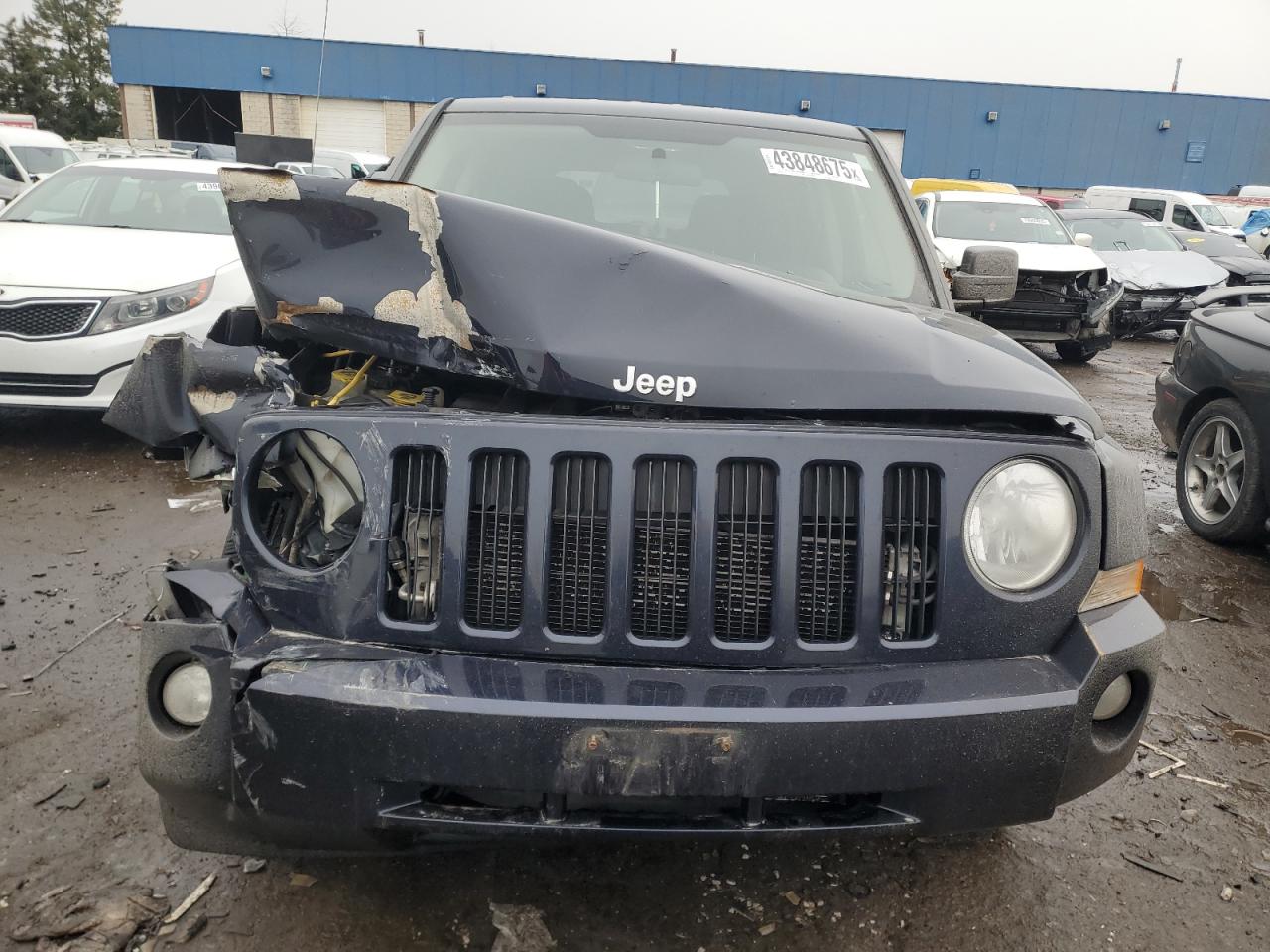 2010 Jeep Liberty (Patriot) - Image 5