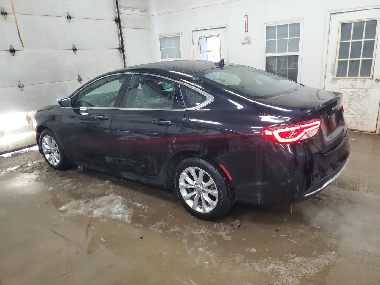 2015 Chrysler 200 - Image 2