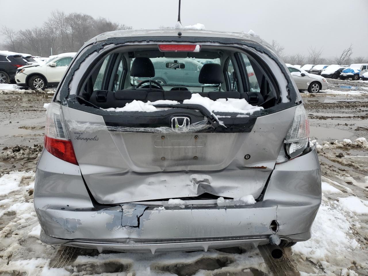 2010 Honda Fit - Image 6