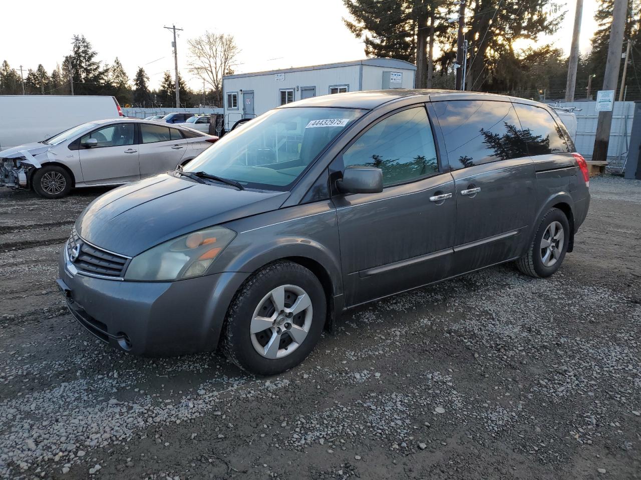 2008 Nissan Quest - Image 1