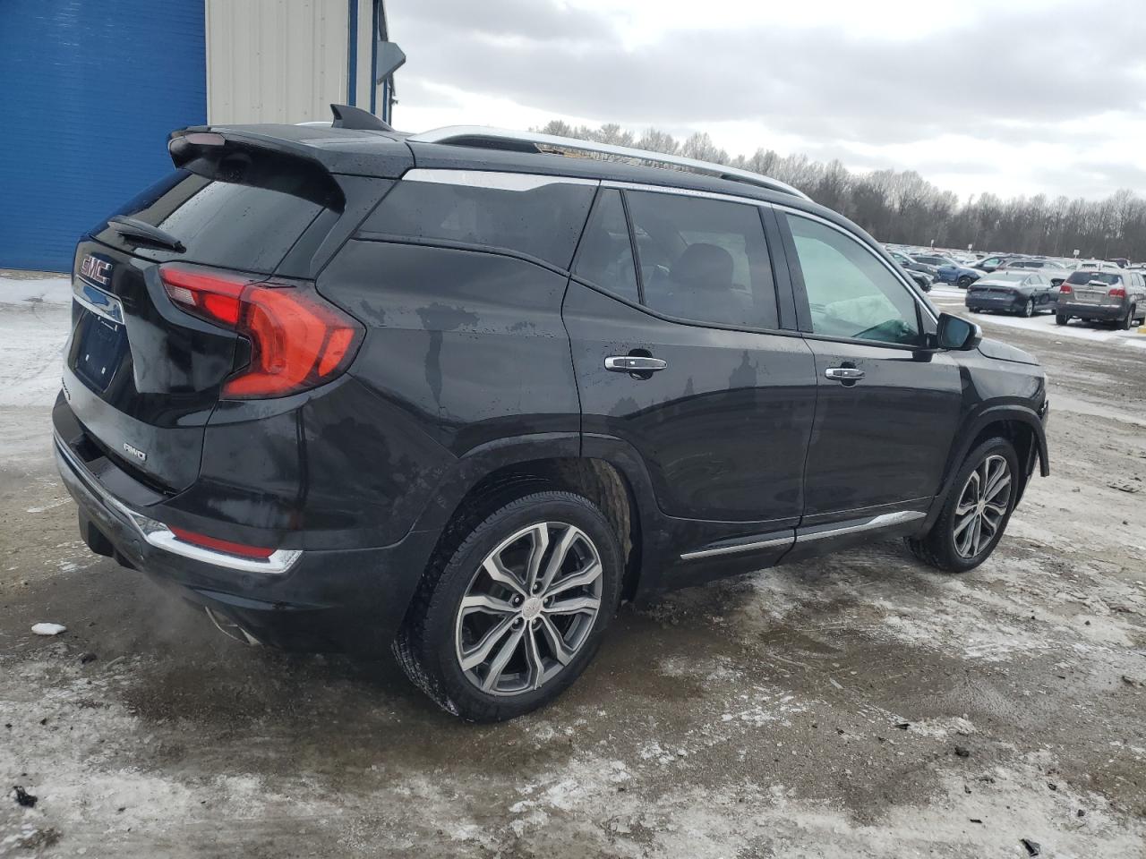 2020 GMC Terrain - Image 3