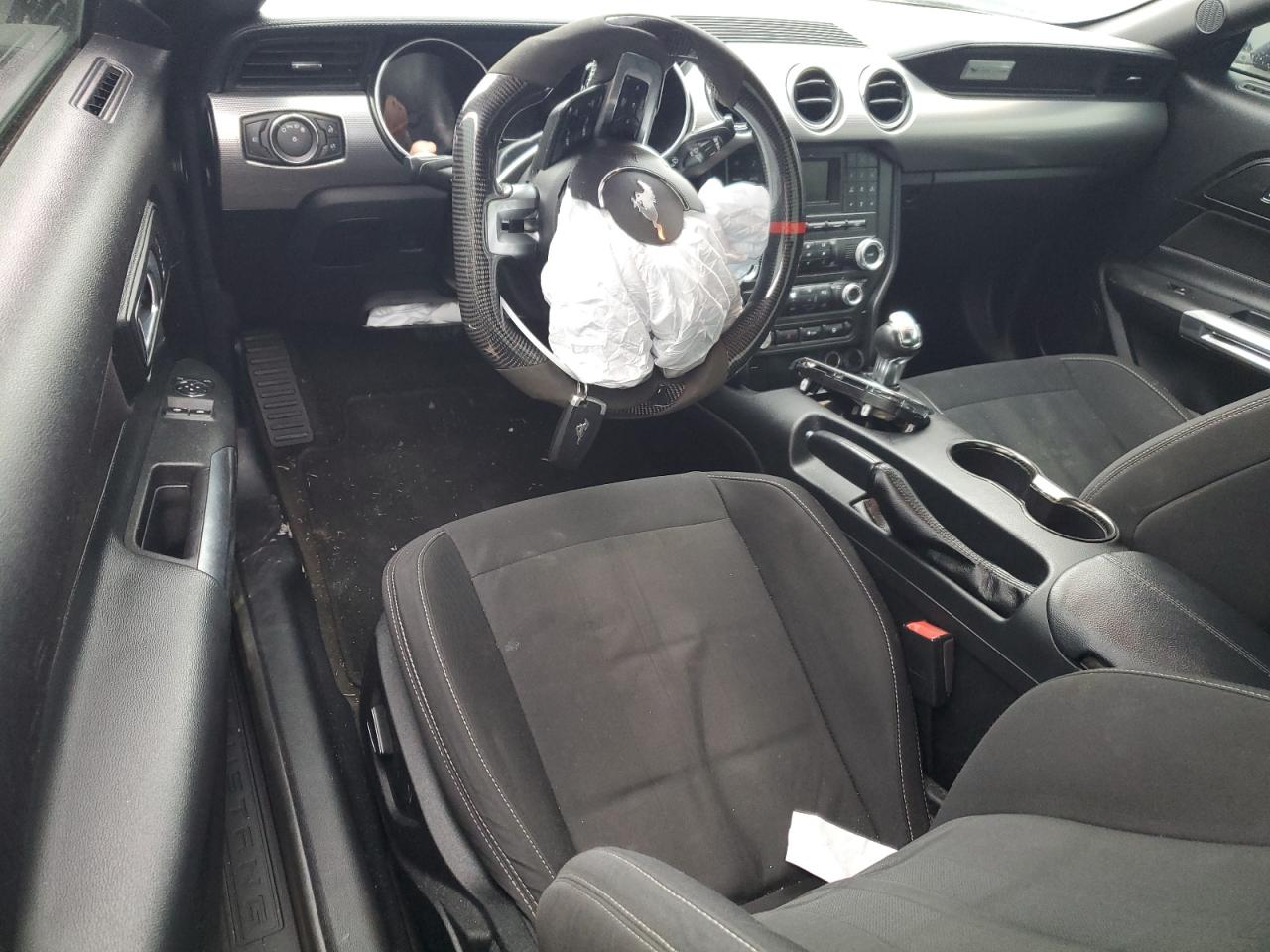 2018 Ford Mustang - Image 8