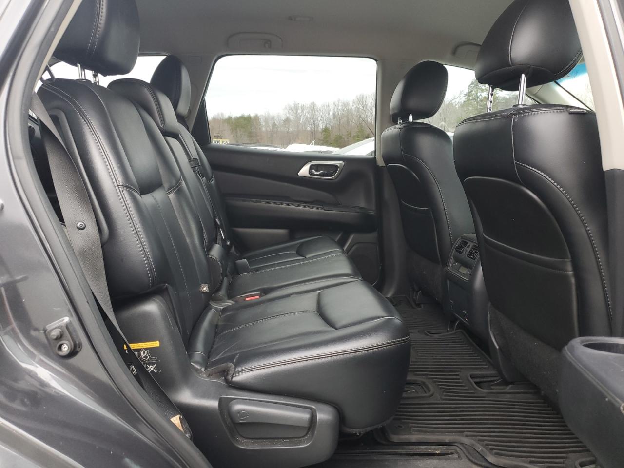2014 Nissan Pathfinder - Image 11