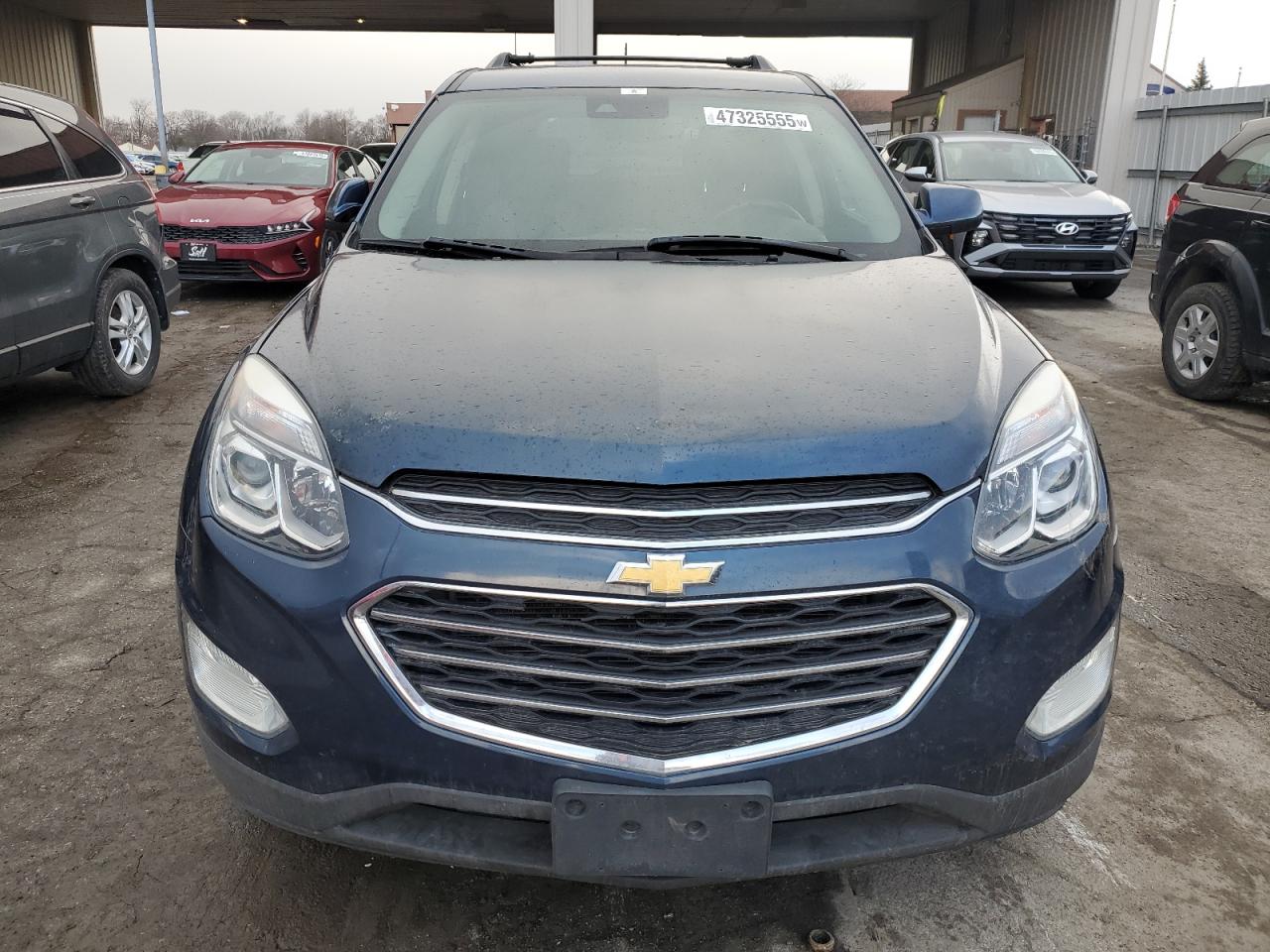 2017 Chevrolet Equinox - Image 5
