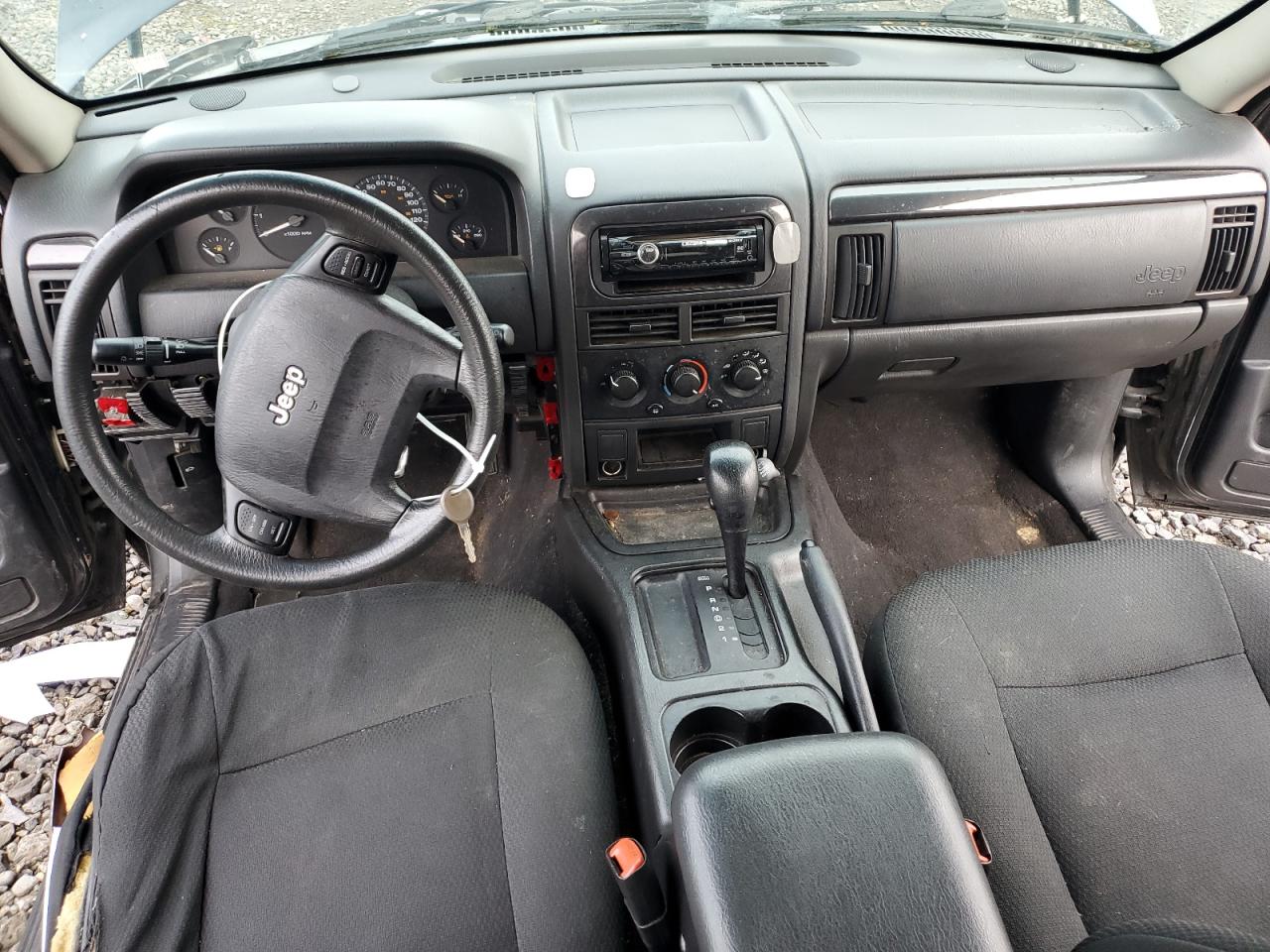 2004 Jeep Grand Cherokee - Image 8