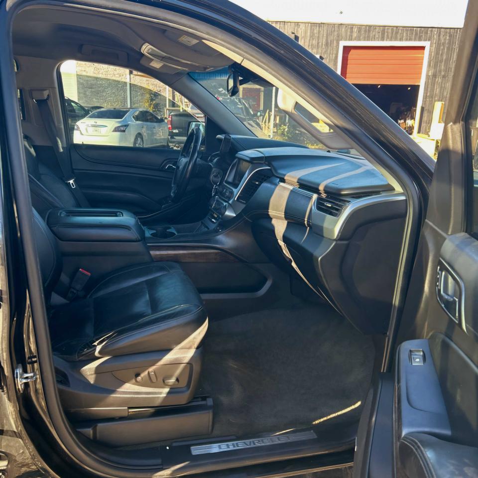 2015 Chevrolet Tahoe - Image 5