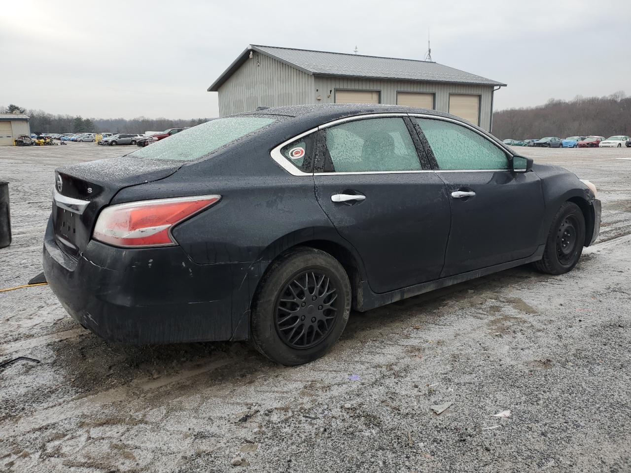 2015 Nissan Altima - Image 3