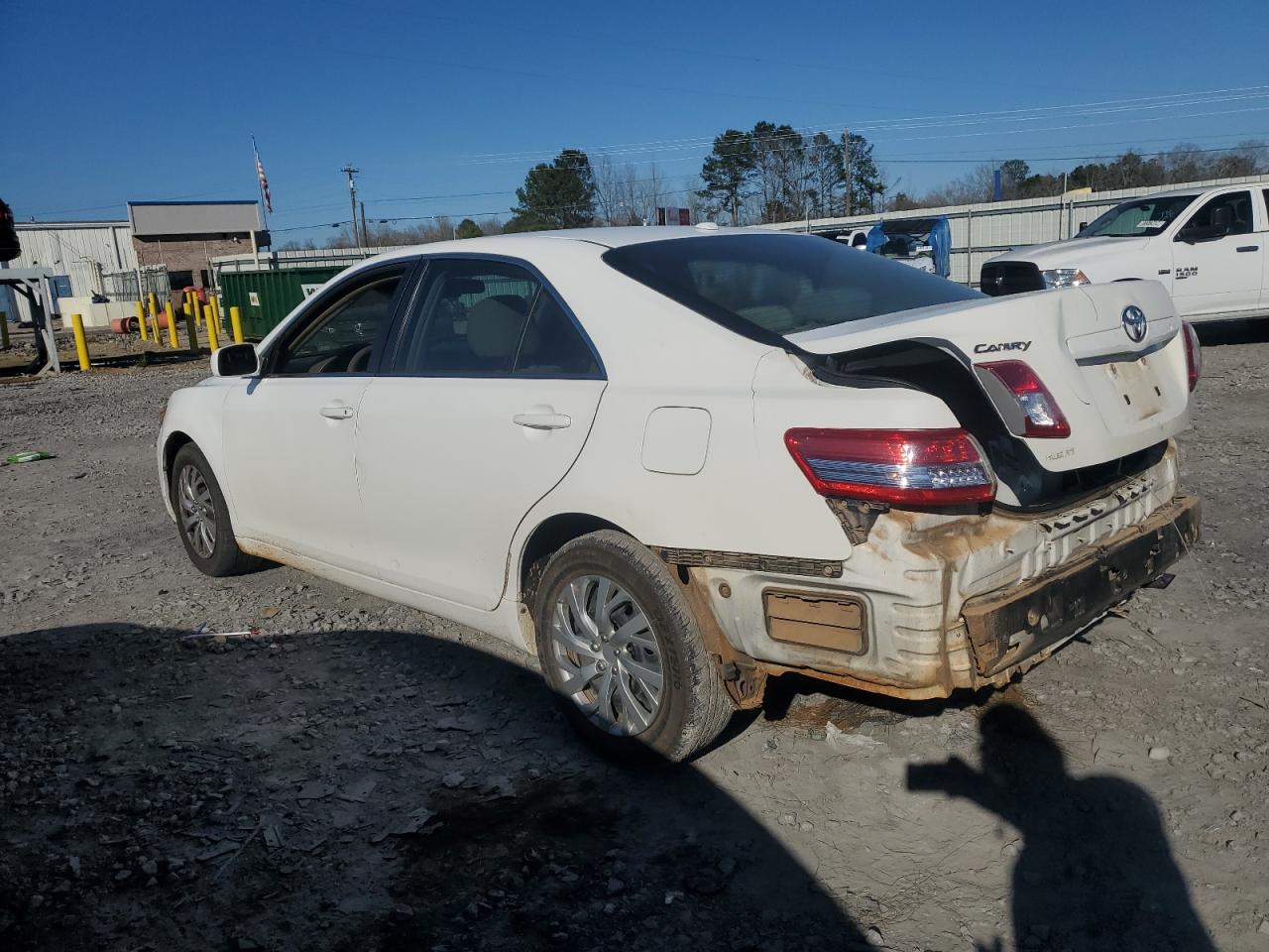 2011 Toyota Camry - Image 2