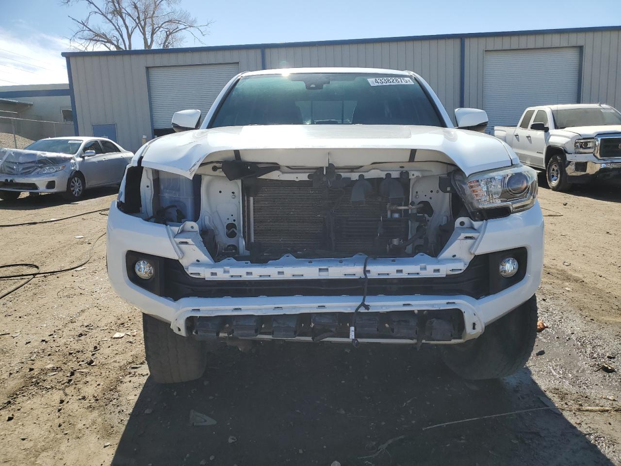 2018 Toyota Tacoma - Image 5