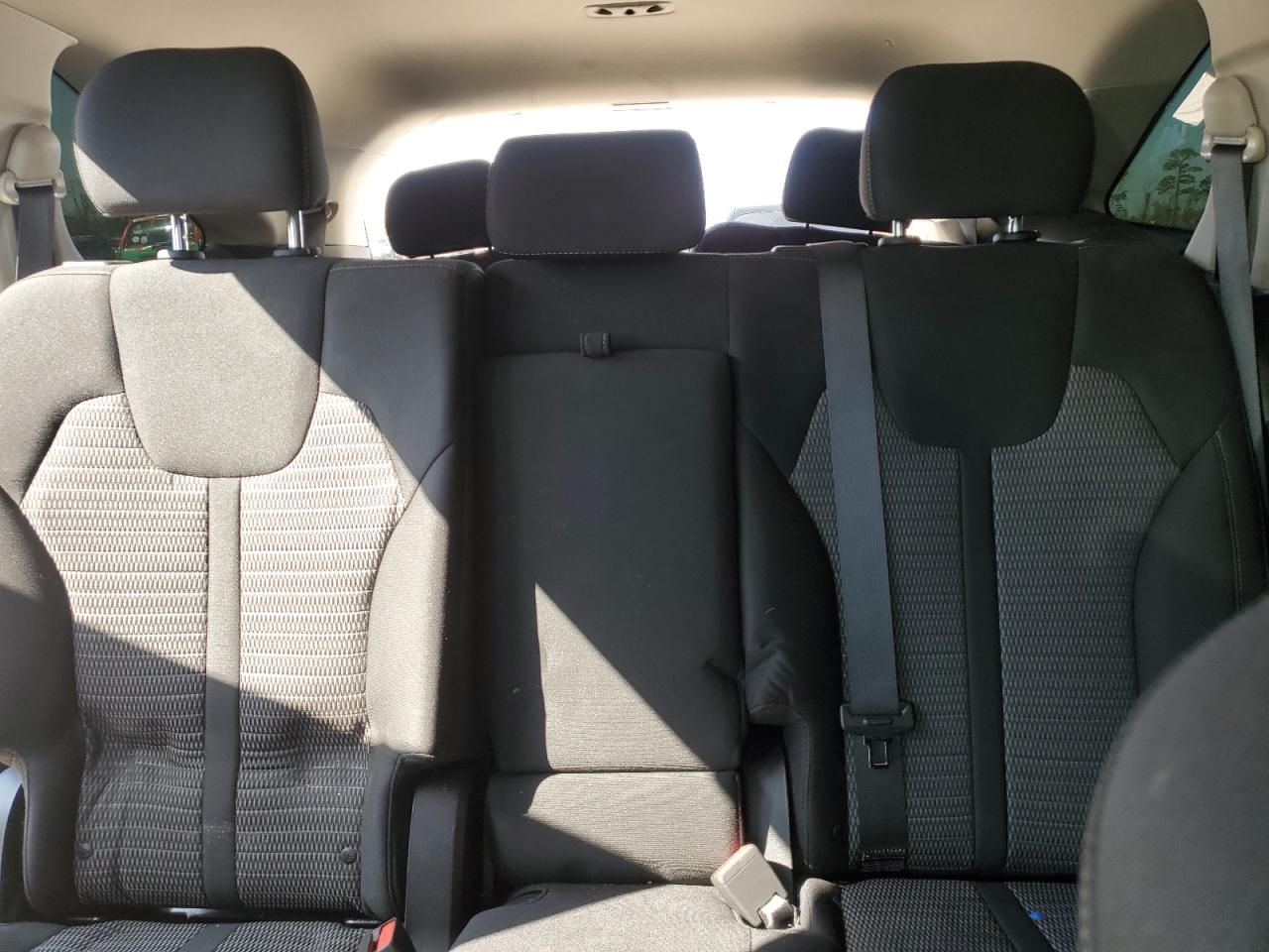 2021 Kia Sorento - Image 10