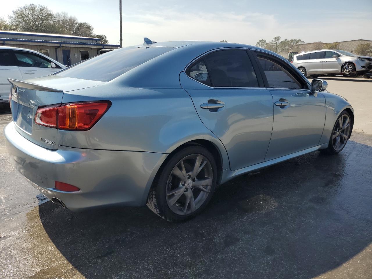 2009 Lexus IS - Image 3
