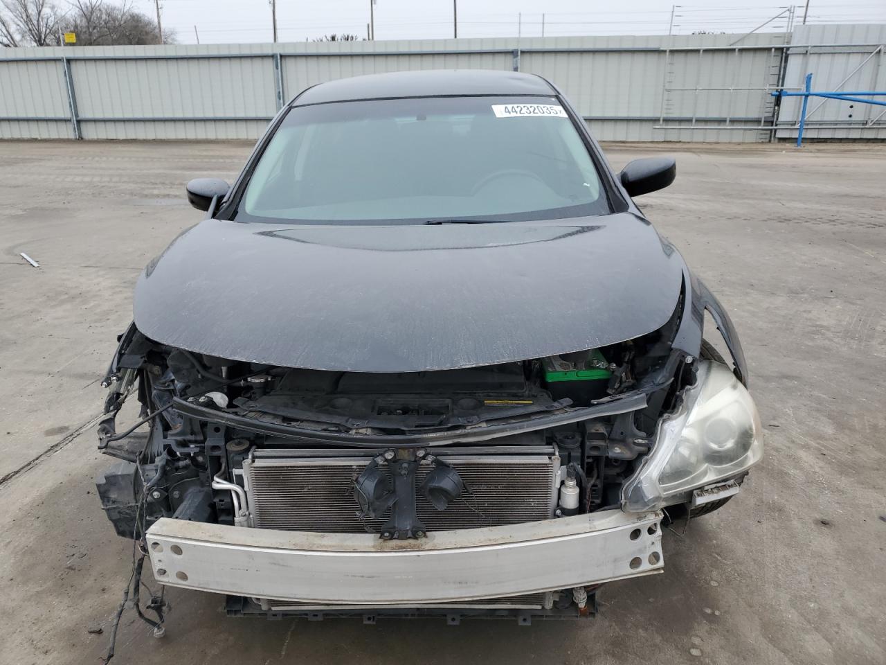 2015 Nissan Altima - Image 5