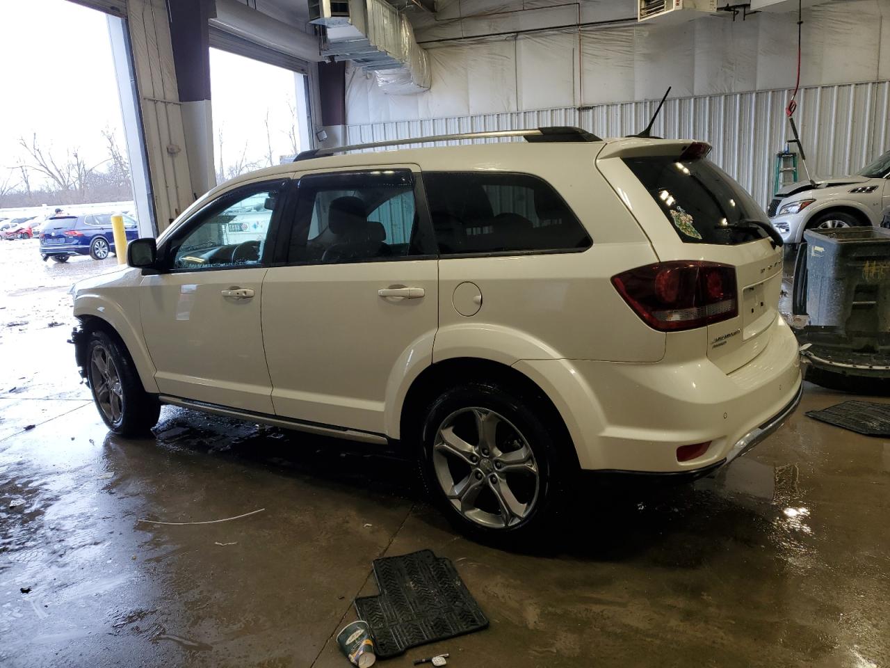 2017 Dodge Journey - Image 2