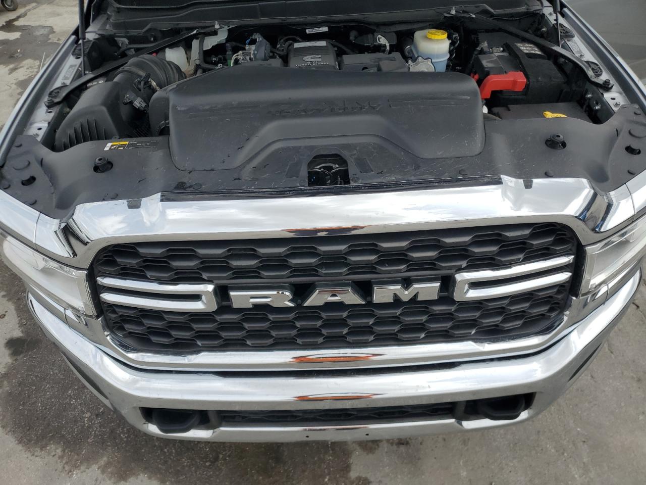 2022 RAM 2500 - Image 11