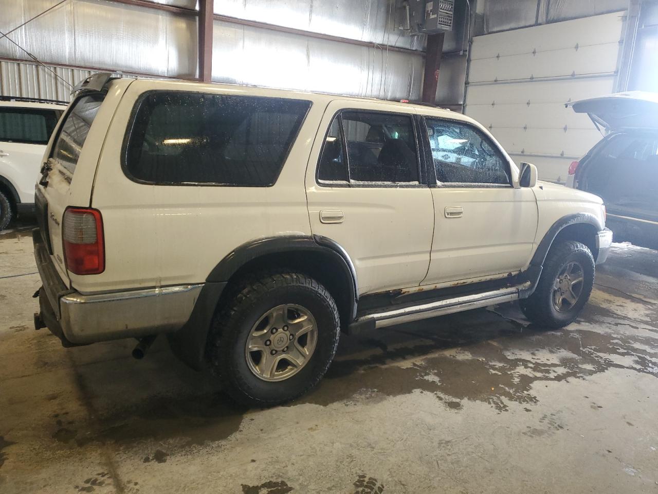 1999 Toyota 4Runner - Image 3