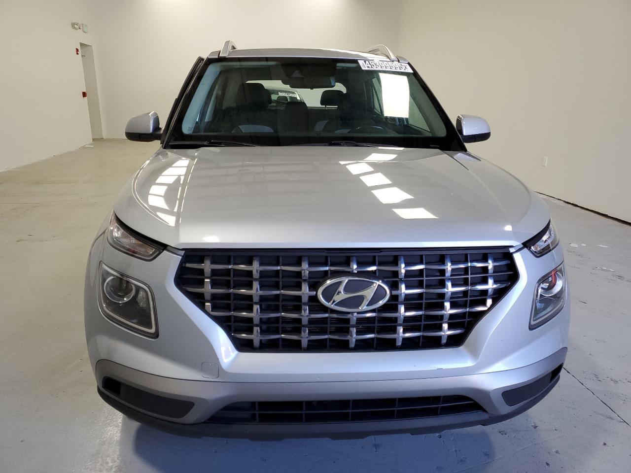 2021 Hyundai Venue - Image 5