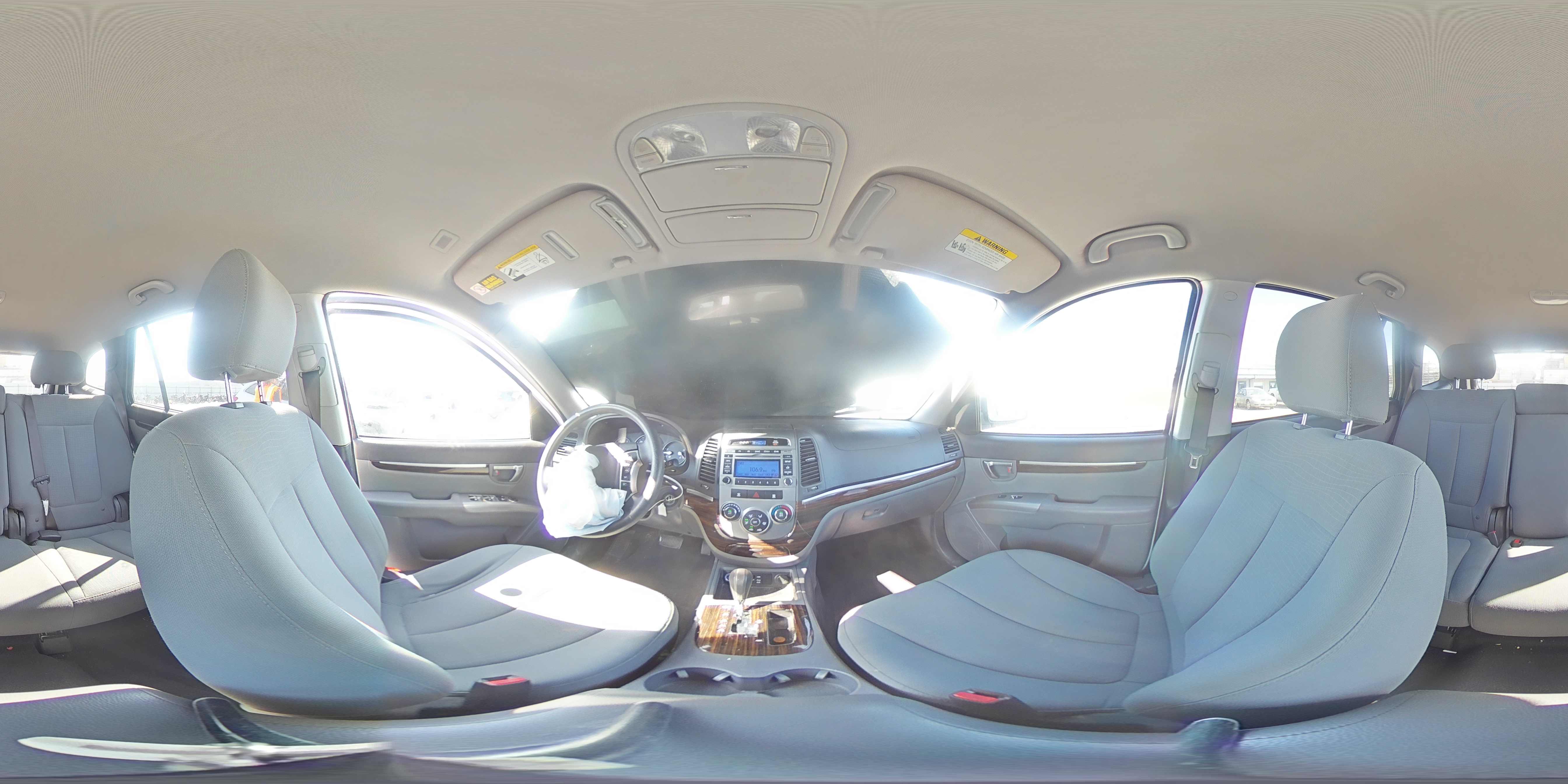 2012 Hyundai Santa Fe - Image 14