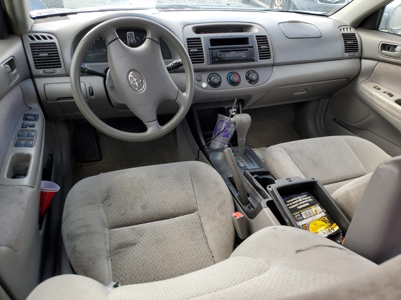 2002 Toyota Camry Le VIN: 4T1BE32KX2U604897 Lot: 42376945
