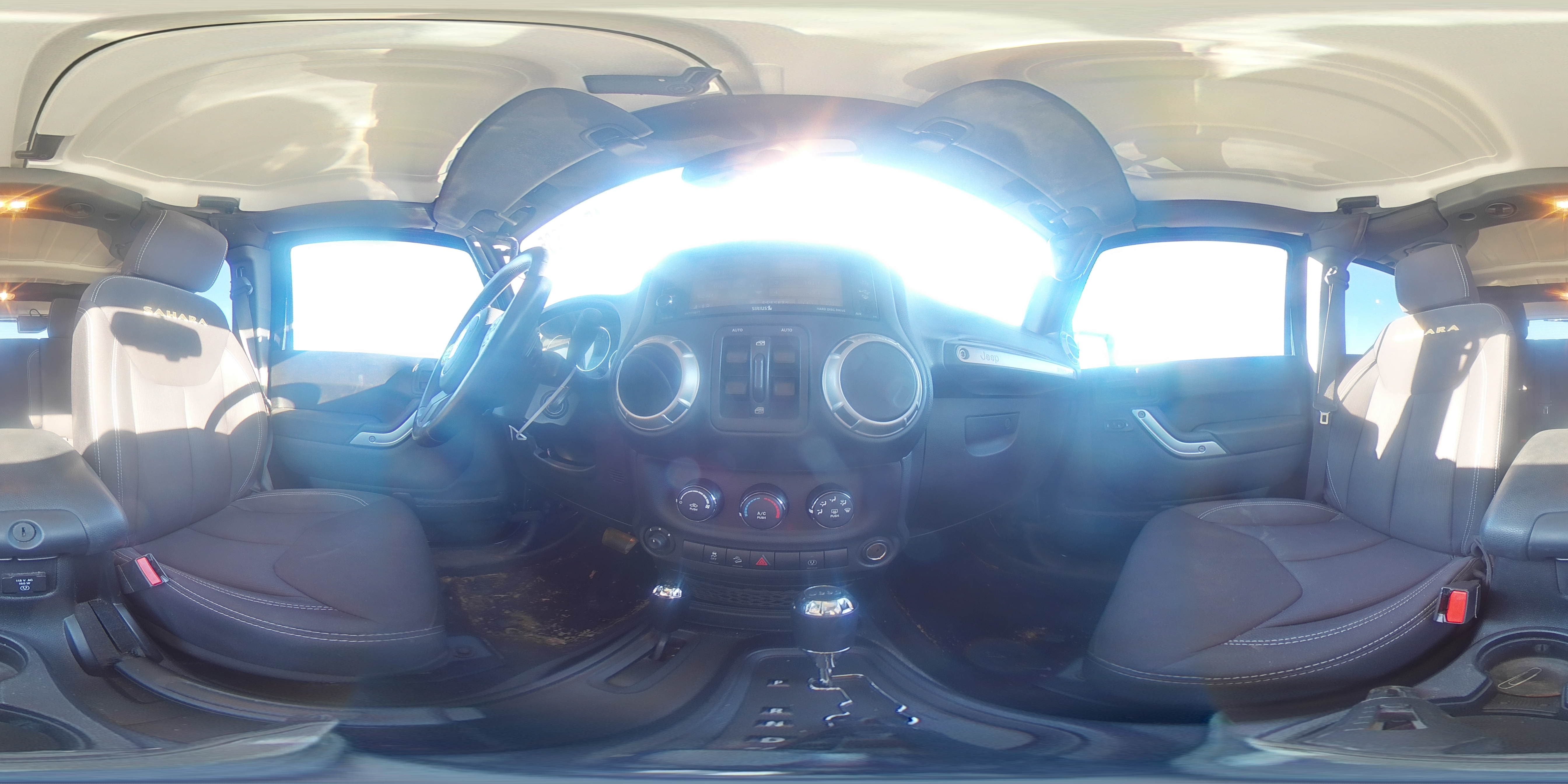 2013 Jeep Wrangler - Image 12
