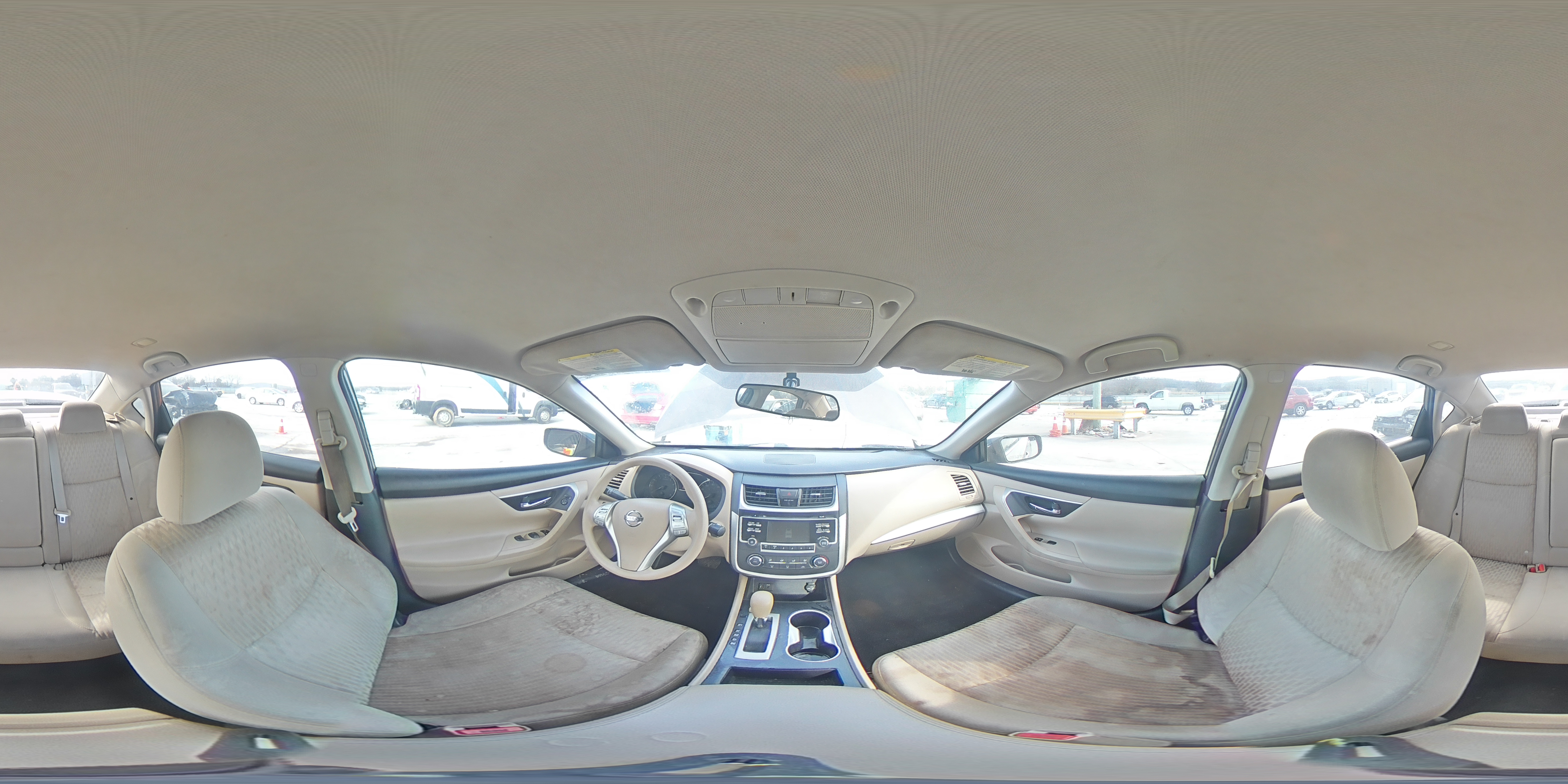 2017 Nissan Altima - Image 13