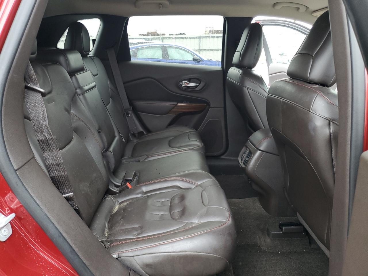 2015 Jeep Cherokee - Image 11