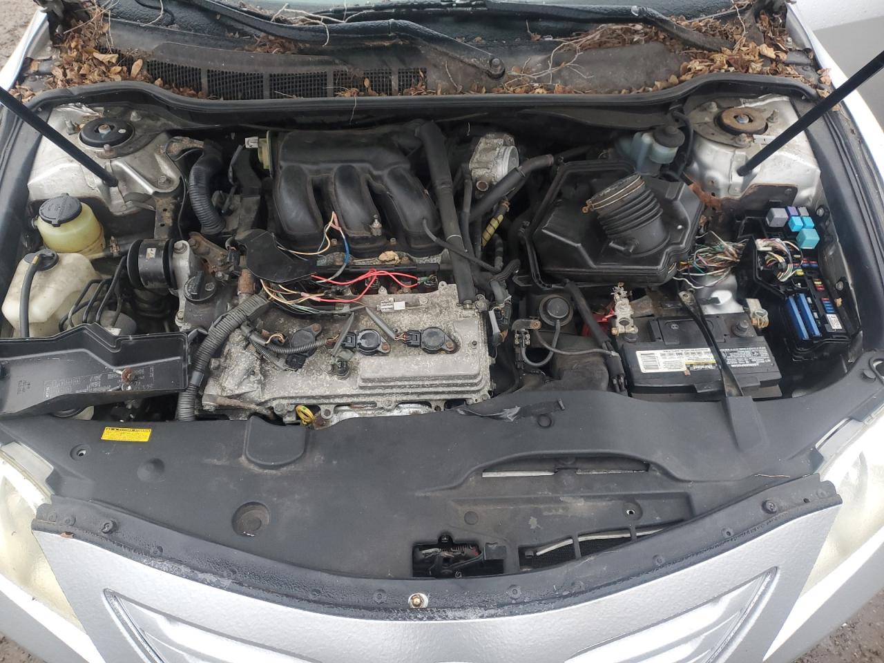 2009 Toyota Camry - Image 12