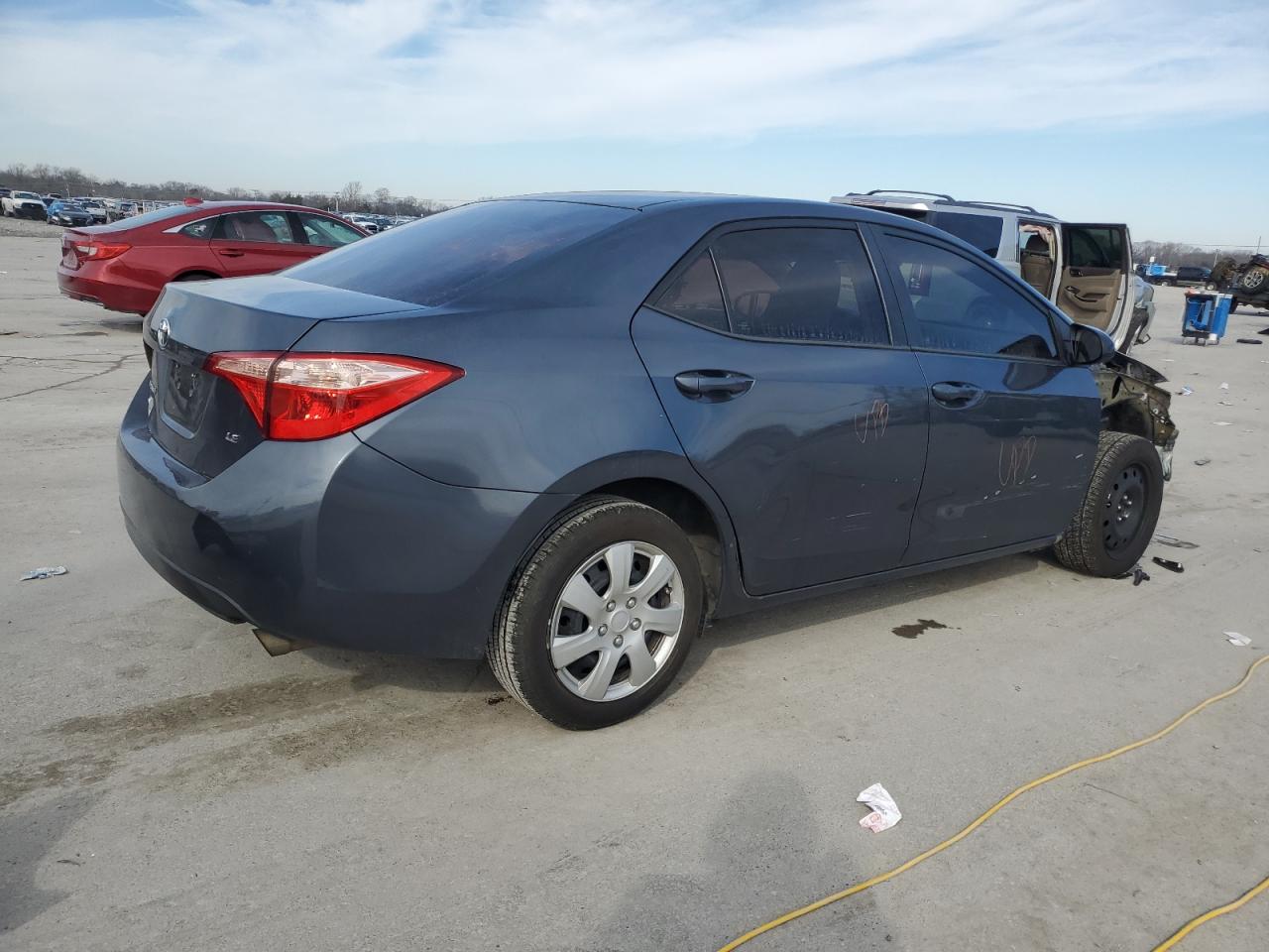 2018 Toyota Corolla - Image 3