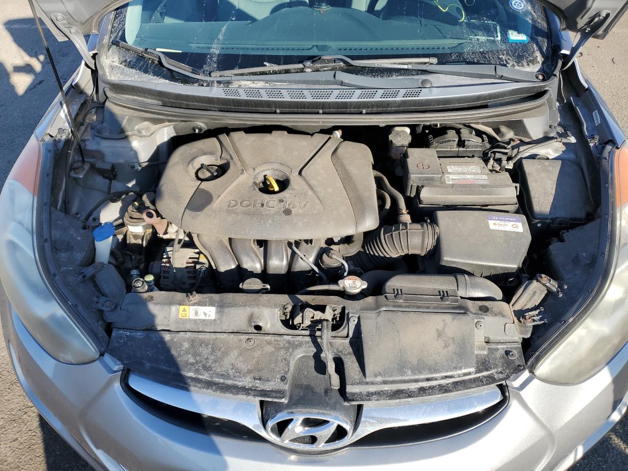 2013 Hyundai Elantra - Image 11