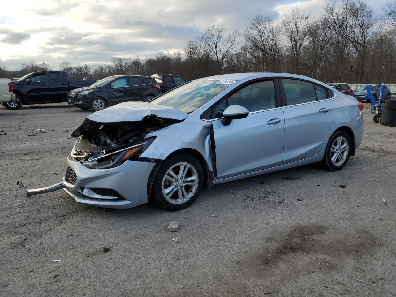 2017 Chevrolet Cruze - Image 1
