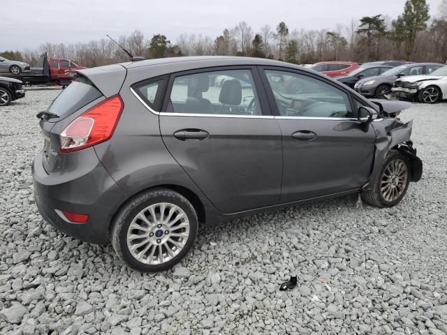 FORD FIESTA 2016 Szary