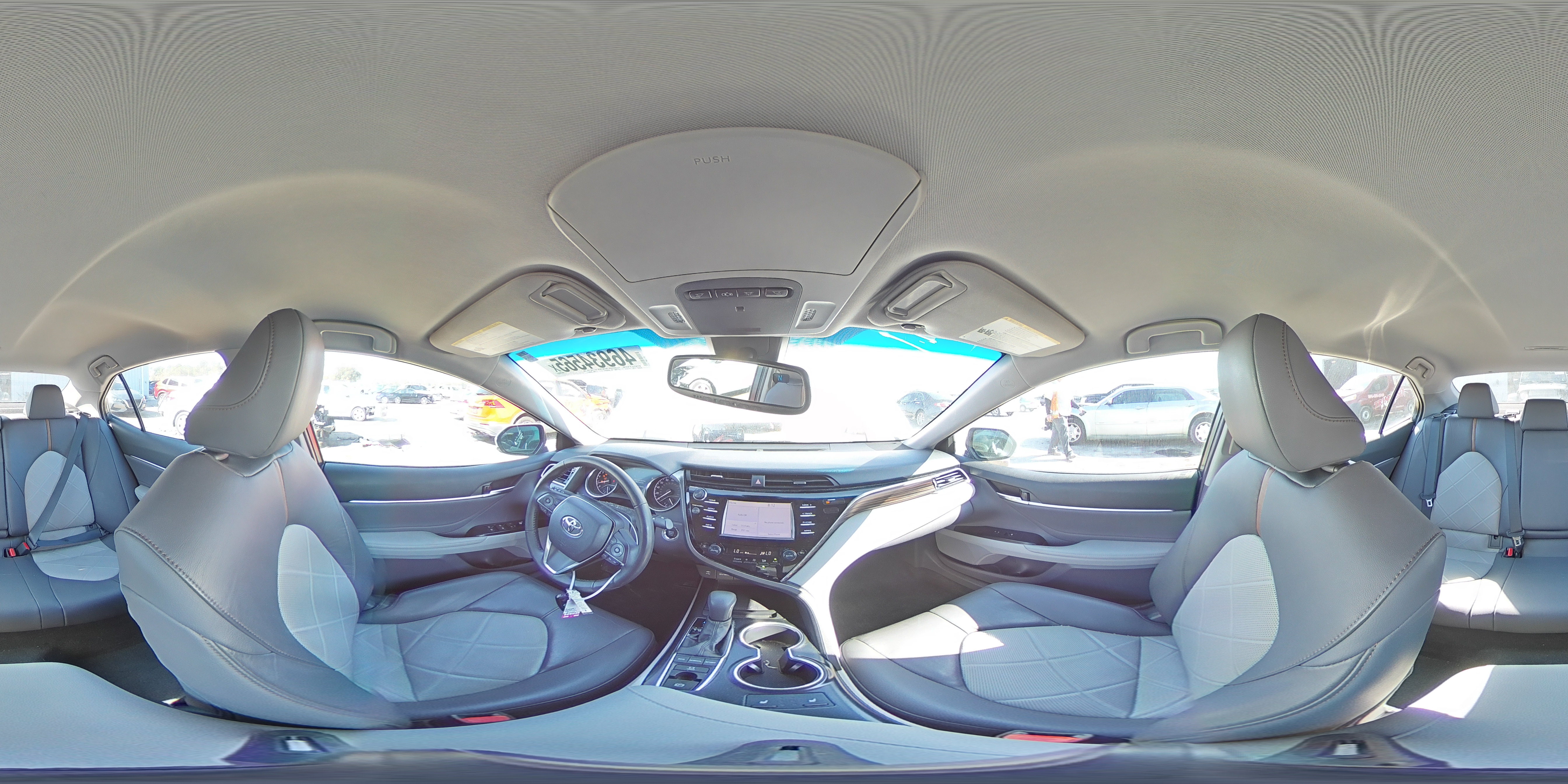 2018 Toyota Camry - Image 14