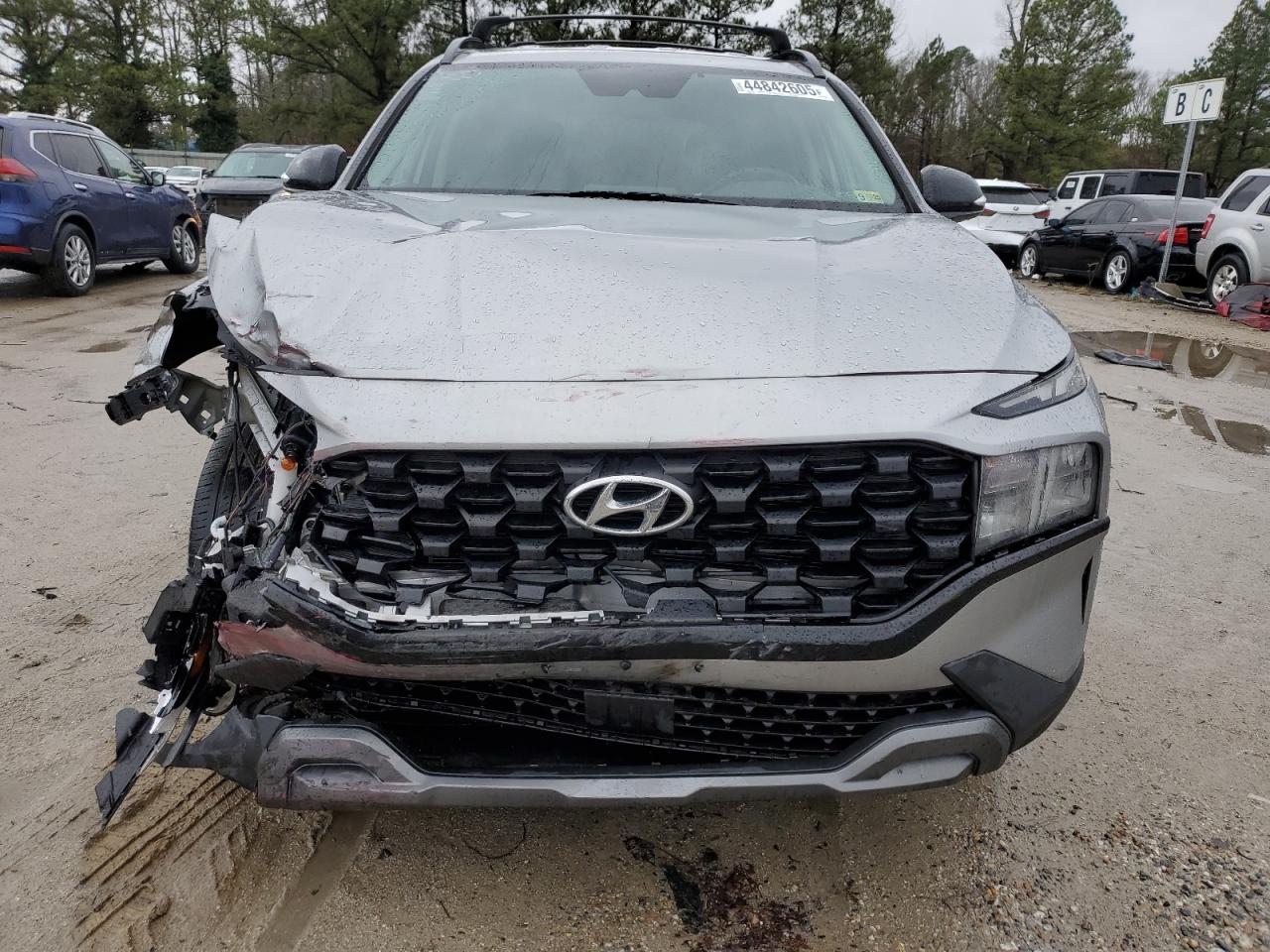 2023 Hyundai Santa Fe - Image 5
