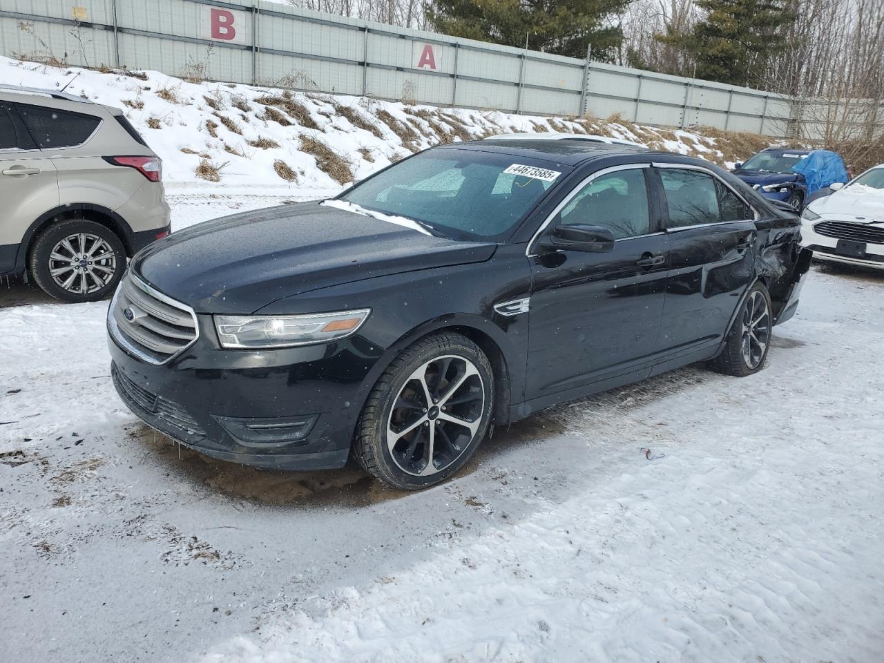 2014 Ford Taurus - Image 1