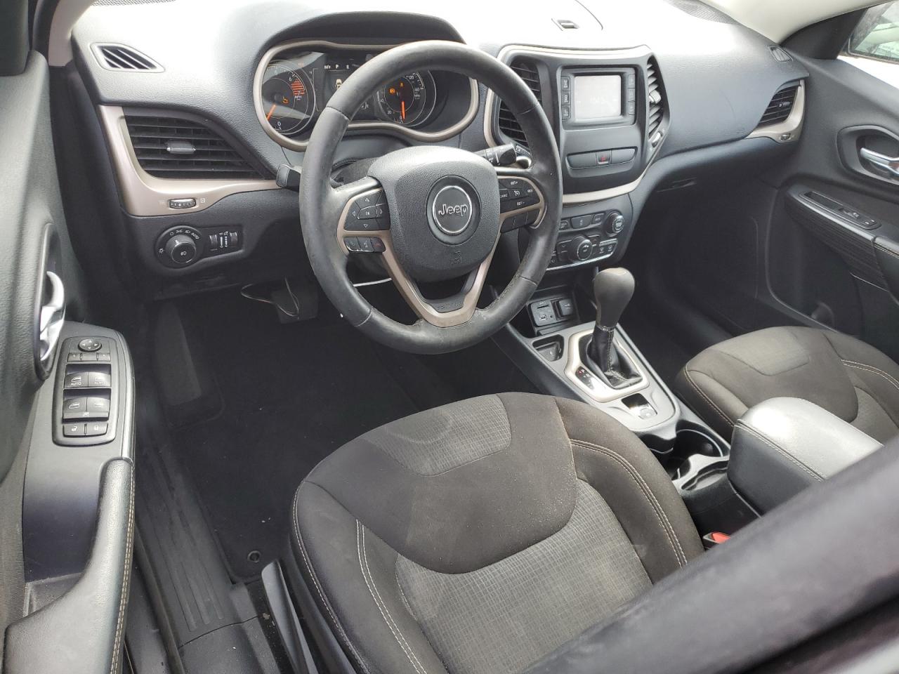 2016 Jeep Grand Cherokee - Image 8