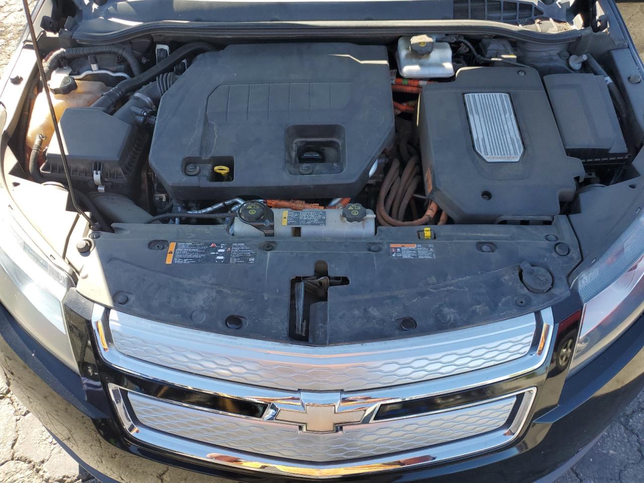 2014 Chevrolet Volt - Image 11