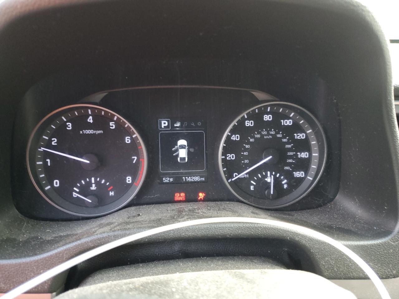 2018 Hyundai Elantra - Image 9